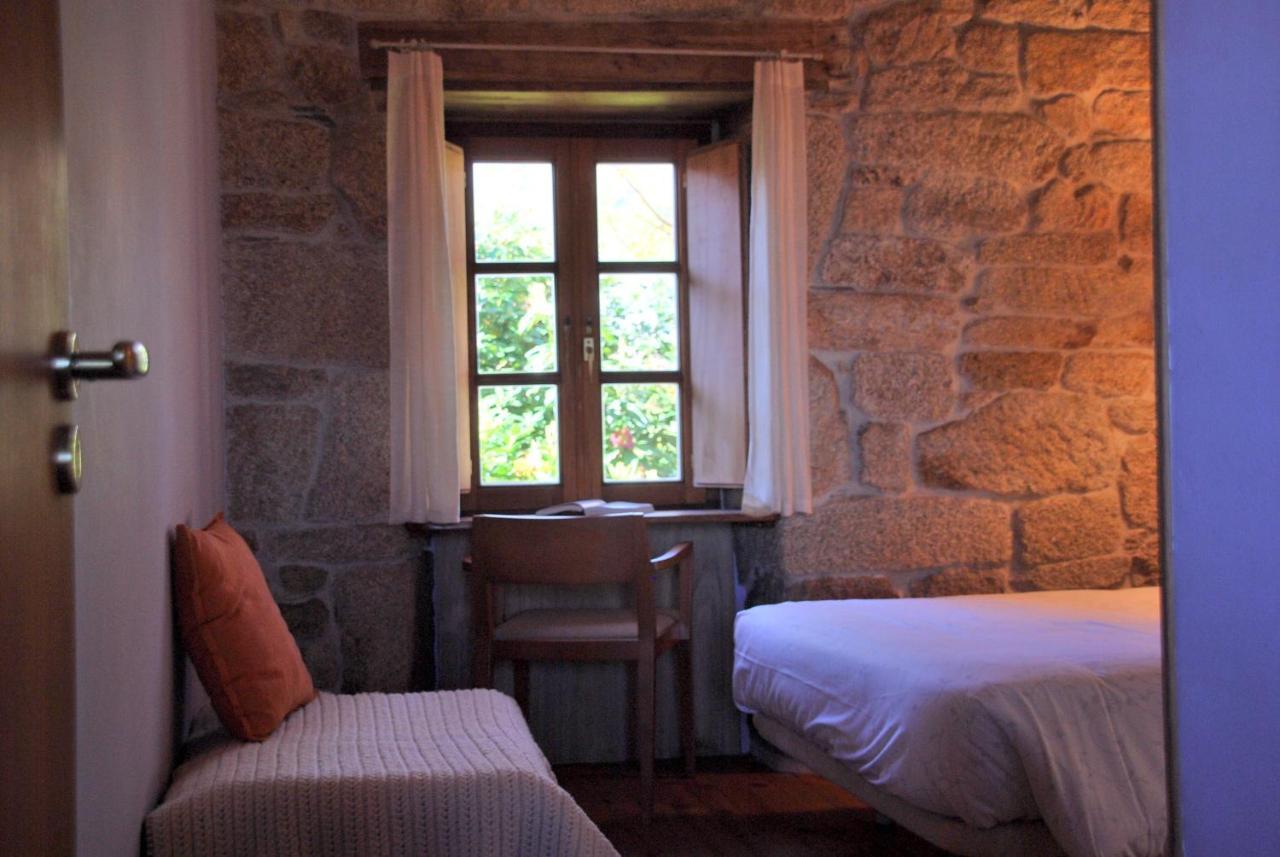 Gasthaus A Casa Da Eira Cerreda Zimmer foto