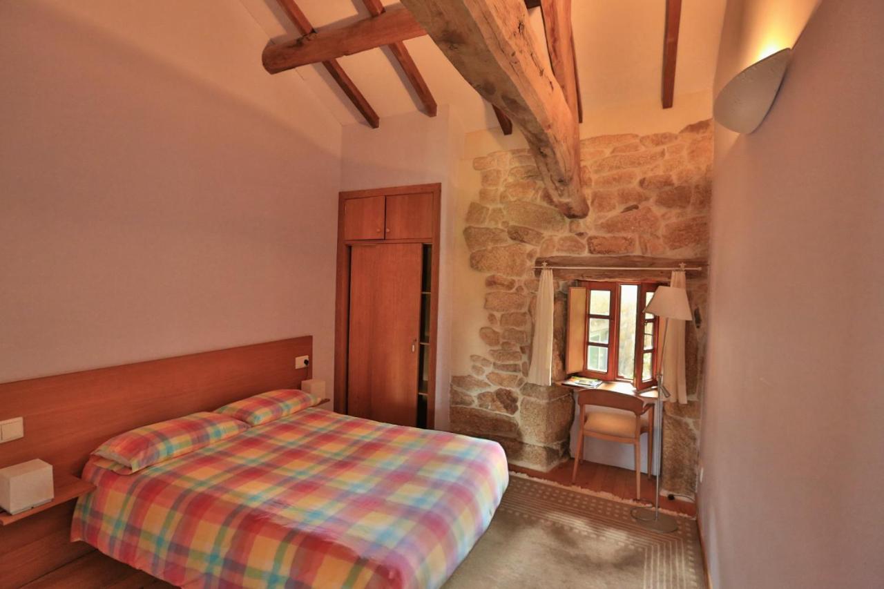 Gasthaus A Casa Da Eira Cerreda Zimmer foto